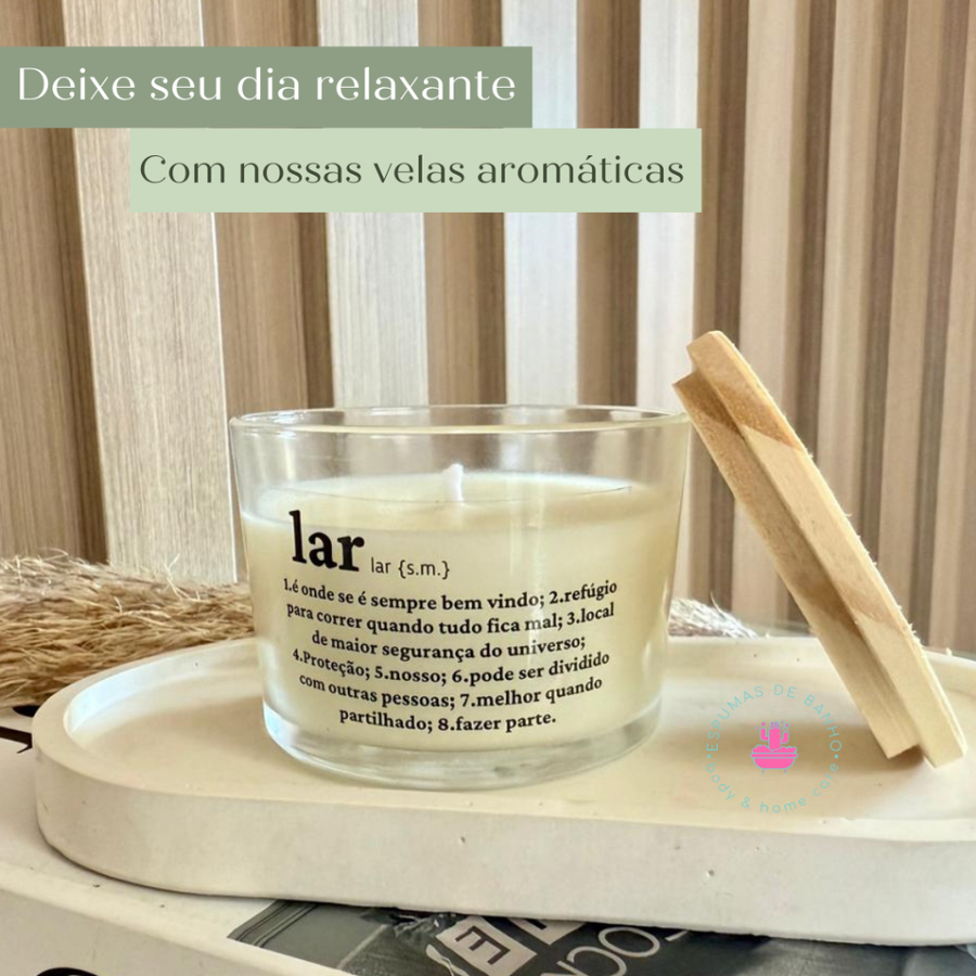 Vela Perfumada Artesanal Vegana com Frases – 100g com Tampa de Madeira | Presente Afetivo, Estilo & Bem-Estar para o Lar
